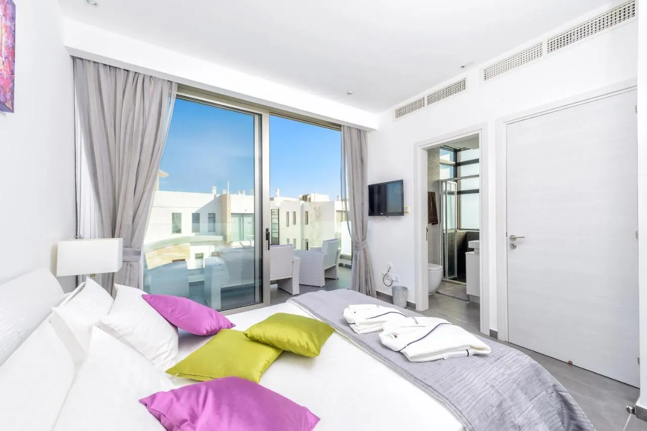 Villa Imperial Protaras 0*,
